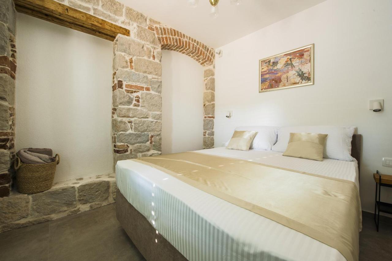 Memento Apartment - In The Heart Of Old Town Σπλιτ Εξωτερικό φωτογραφία